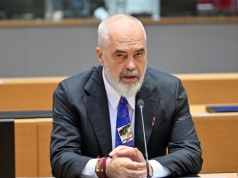 Premier Albanii krytykuje UE. "Strategiczny błąd"