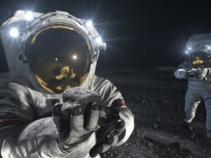 Problem NASA. Brak skafandrów może przesunąć lądowanie na Księżycu