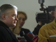 Cimoszewicz oskarżony o potrącenie rowerzystki na pasach. W białostockim sądzie zapadnie wyrok