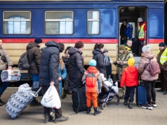 Ukraińcy pakują się i wyjeżdżają z Polski. "Nie będzie do czego wracać"