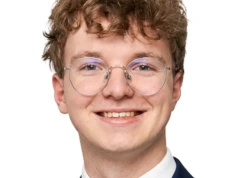 Moc słowa, młodzieżowa siła i samorządowy PR na cudzym trawniku