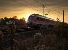 Na majówkę z POLREGIO. Bilety w promocyjnych cenach i dodatkowe połączenia