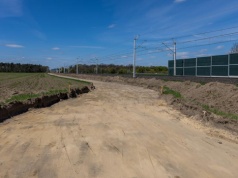 Budują ścieżkę pieszo-rowerową z Gonic do Wólki