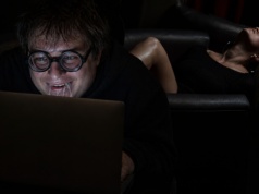 Administrator, programista, moderator. Kto jeszcze może pójść siedzieć za stronę taką jak Roksa?