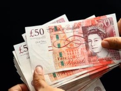 Ile kosztuje funt? Kurs funta do złotego PLN/GBP 24.04.2026