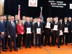 Centrum Kształcenia Zawodowego pożegnało uczniów technikum