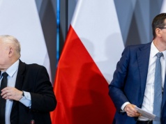 Zrobili sondaż poparcia z partią Morawieckiego. Weszliby do Sejmu bez PiS