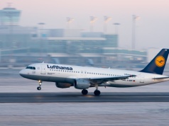 Lufthansa odwołuje 20 tys. lotów. LOT i Orlen są w lepszej sytuacji niż zachodnie koncerny