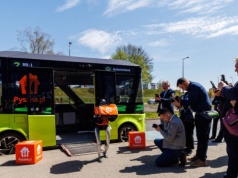 Koniec kurierów? Pyszne.pl testuje autonomiczne dostawy