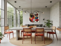 Krzesła restauracyjne z Radomska