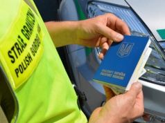 Skuteczna deportacja – kolejni cudzoziemcy opuszczają Polskę