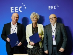 PONAR Wadowice nawiązuje strategiczną współpracę z SZCZĘŚNIAK Pojazdy Specjalne