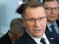 Po interwencji Czarnka rząd zmienia kurs. Jest deklaracja w sprawie „Łucznika”