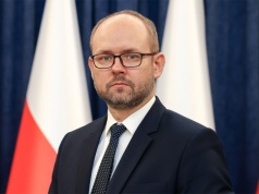 Przydacz: Ministrem jest kretyn