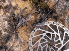 EVO przestaje być zabawką dla topowych buildów. TRP schodzi niżej bez miękkiego lądowania