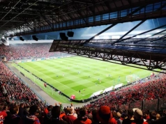 Wisła już chłodziła szampany… i musi je schować. Puszcza zatrzymuje lidera przy Reymonta