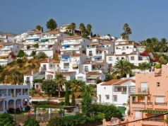 Jak kupić mieszkanie w Hiszpanii? Praktyczny przewodnik dla Polaków