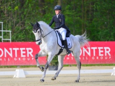 Czołówka ustalona, czas na cross