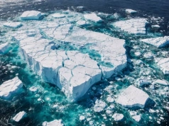 Największa góra lodowa się rozpadła. Przerażający widok z satelitów