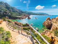 Wyspa, która smakuje latem 🌊😎 Loty i ⭐⭐⭐⭐hotel ze śniadaniami na Sardynii za 946 PLN 😱