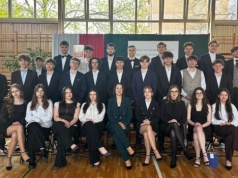 130 uczniów pożegnało słupeckie liceum