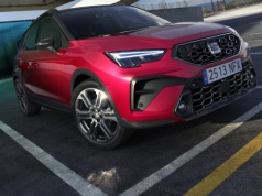 Tanie samochody już nie tylko w salonach chińskich marek. Seat obniża ceny