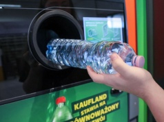 Zwrot w systemie kaucyjnym. Resort Klimatu zabrał głos