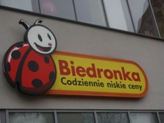Nowy system w Biedronce uderza w pracowników. Klienci robią to nieświadomie
