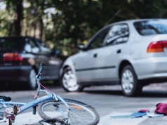 Wypadek posła Litewski. Czy rowerzyści na polskich drogach są bezpieczni?