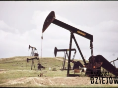 100 tys. dolarów w walizce i decyzja bez przetargu. Tak wybuchła afera w USA