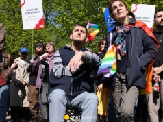 Polki i Polacy protestują. Duże emocje przed kancelarią Donalda Tuska