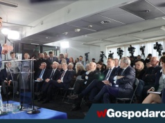 Morawiecki: klucz to zbrojeniówka. Czarnek: inwestycje dla Polaków