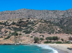 Rząd mówi "dość" parasolom i leżakom. Kolejne greckie plaże z zakazem