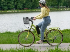 Milion e-rowerów na polskich drogach. A co kryje się w ich bateriach?