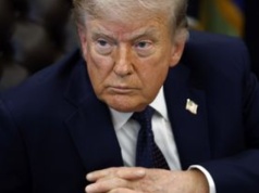 Republikanie wstydzą się Trumpa. Nie chcą go w kampanii