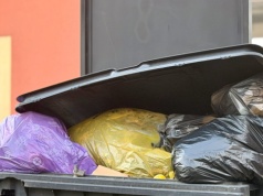 Jeszcze jeden kolor worka zamiast kaucji? Tego nawet nikt nie policzył