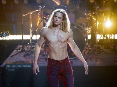 To nie jest zwykły wampir. Lestat wchodzi na scenę jako rockowa gwiazda