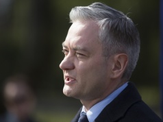 Robert Biedroń: Lech Kaczyński będzie się w grobie przewracał