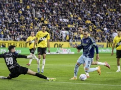 Spektakularny gol w Holandii! Najpierw ośmieszył obronę, a potem pewnie pokonał Polaka