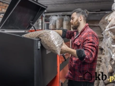 Dosypała zboża do pieca na pellet, bo skończyło się paliwo. Serwis odmówił naprawy gwarancyjnej