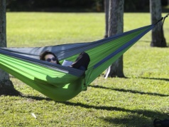 To już nie ta sama majówka. Polacy skracają wyjazdy i dokładnie liczą wydatki