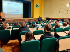 „To nie tylko wybór, to konsekwencje”. Policja edukuje młodych w Szczecinie