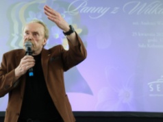 W Sejmie odbył się pokaz filmu Andrzeja Wajdy „Panny z Wilka”