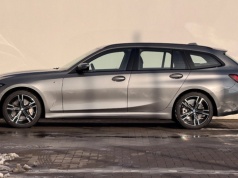 BMW 330i xDrive Touring tanieje o 66 600 zł i kosztuje mniej niż Omoda 9. Ma 16 dodatków z listy opcji