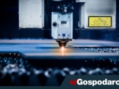 Świetny marzec w gospodarce, ale rośnie niepewność