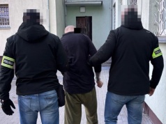 Biała Podlaska: 23-latek z zarzutem usiłowania zabójstwa partnerki, zatrzymany w powiecie ostrzeszowskim