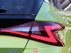 Oto najwięksi przegrani polskiego rynku nowych aut. Niemal połowa modeli z czołowej 50. na minusie