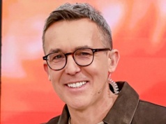 Co tu się wydarzyło?! Maciej Kurzajewski dał sobie ogolić włosy w studiu!