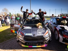 Jarek i Marcin Szejowie na podium 54. Rajdu Świdnickiego