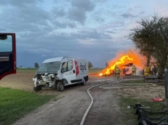 Ogień w Melanówku koło Ogorzelin. Spłonął stóg